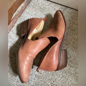 Lucky Brand Tan Leather Slip-On Shoes